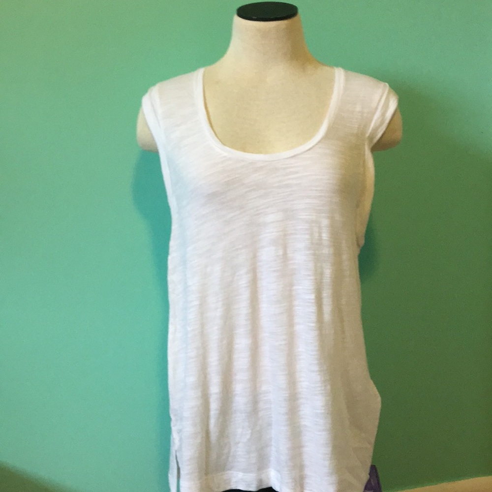 Banana Republic t-shirt